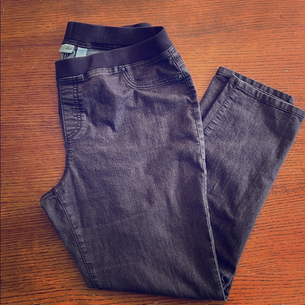 Chico’s Platinum brown jeans pants elastic waist size 3